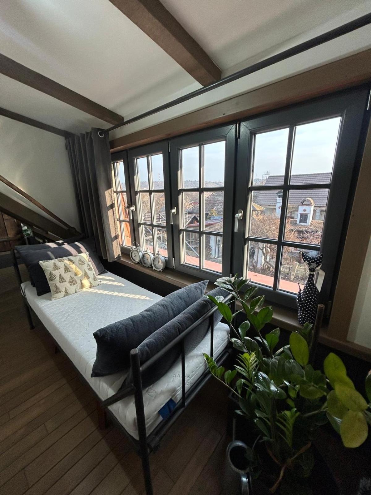 Hotel Dvor 13 Hokovce Esterno foto